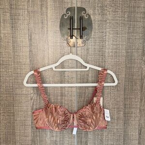 Aubade Iris Van Herpen x Aubade Underwire Half Cup Bra‎